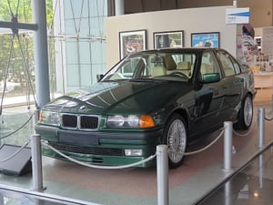 B8 (E36)