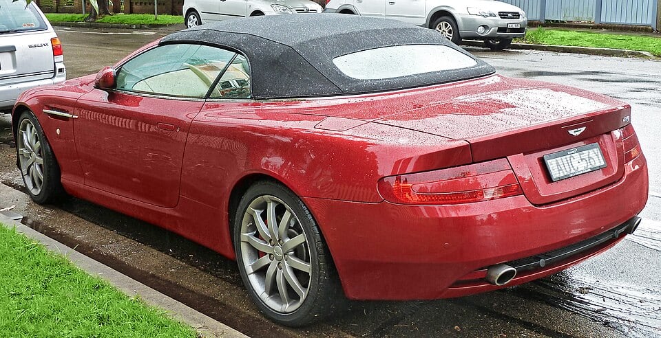 Aston Martin DB9 Volante