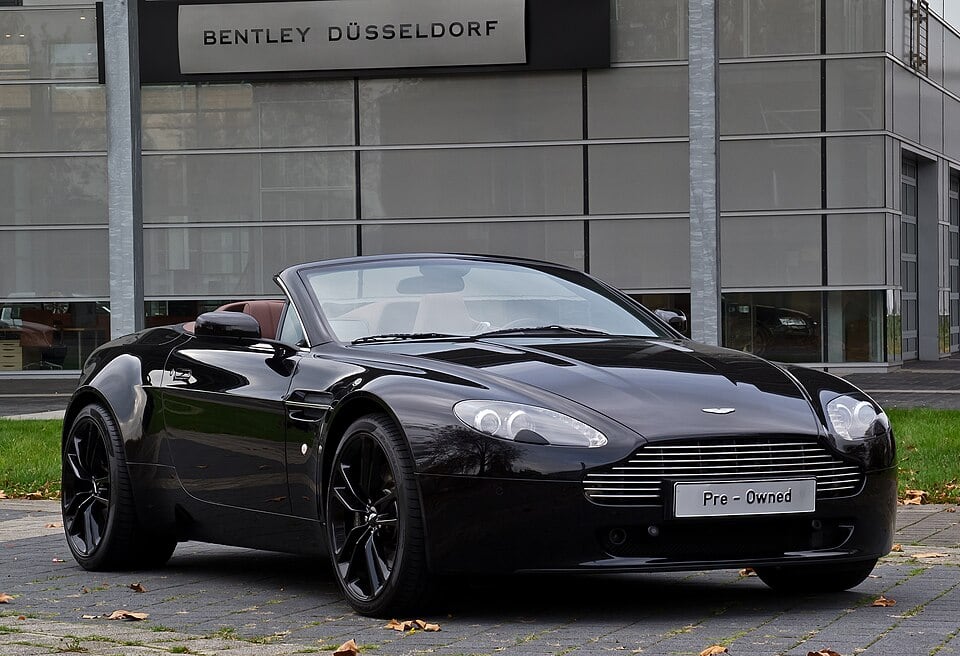 Aston Martin V8 Vantage · Restylage 2008