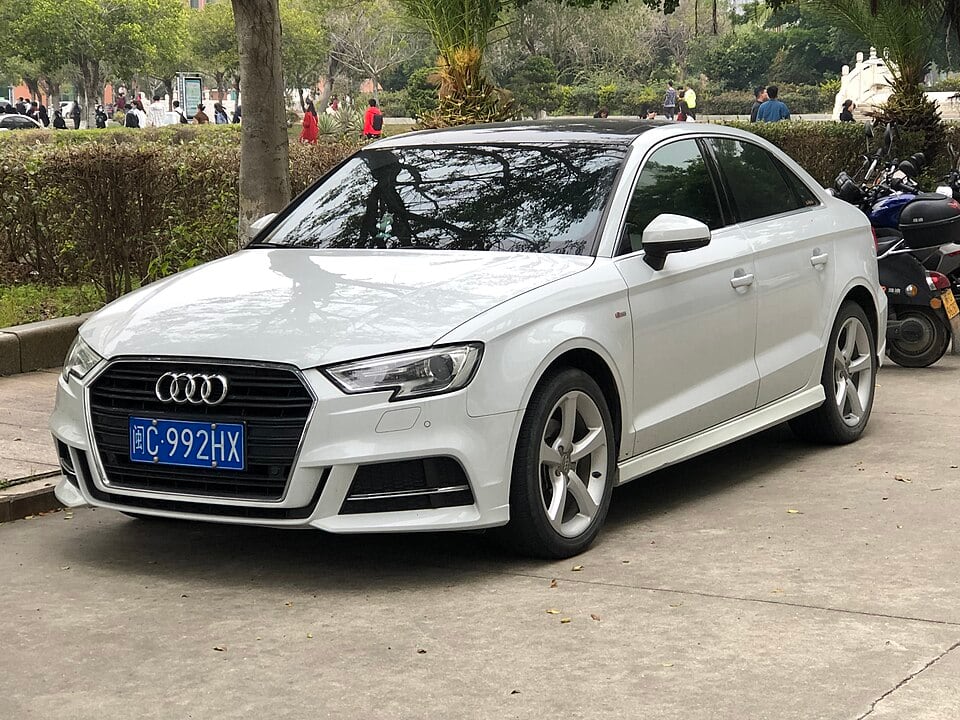 Audi A3 Cabriolet (8V) · تحديث منتصف العمر 2016