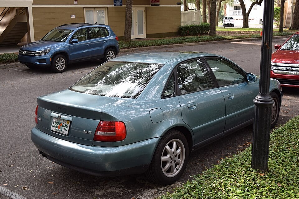 Audi A4 (B5/TYP 8D) · تحديث منتصف العمر 1999
