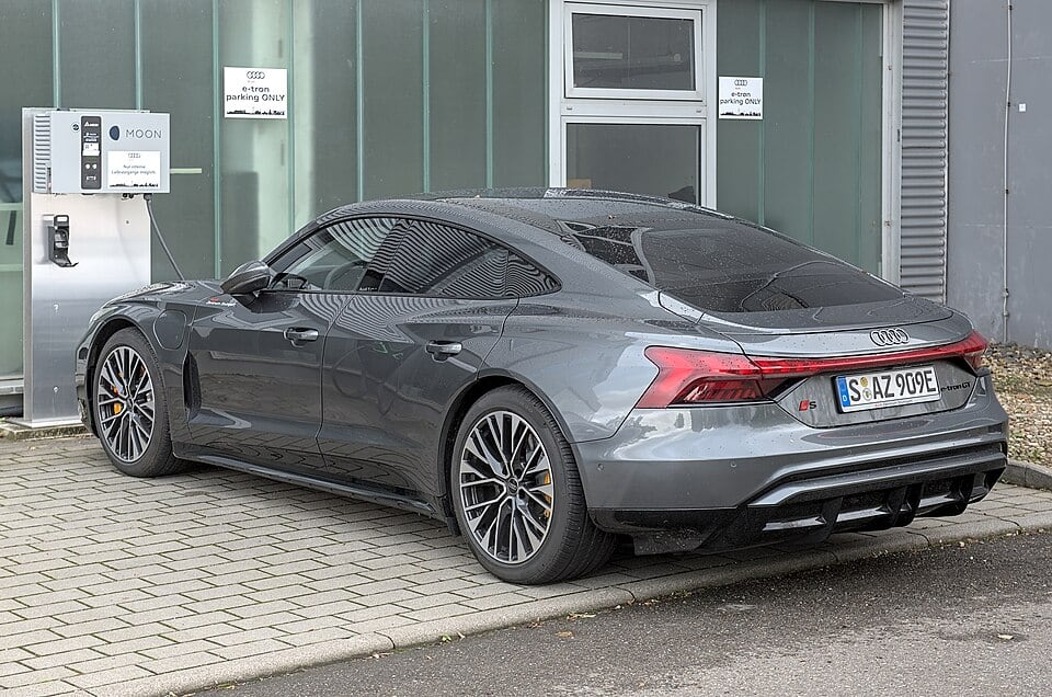 105 kWh