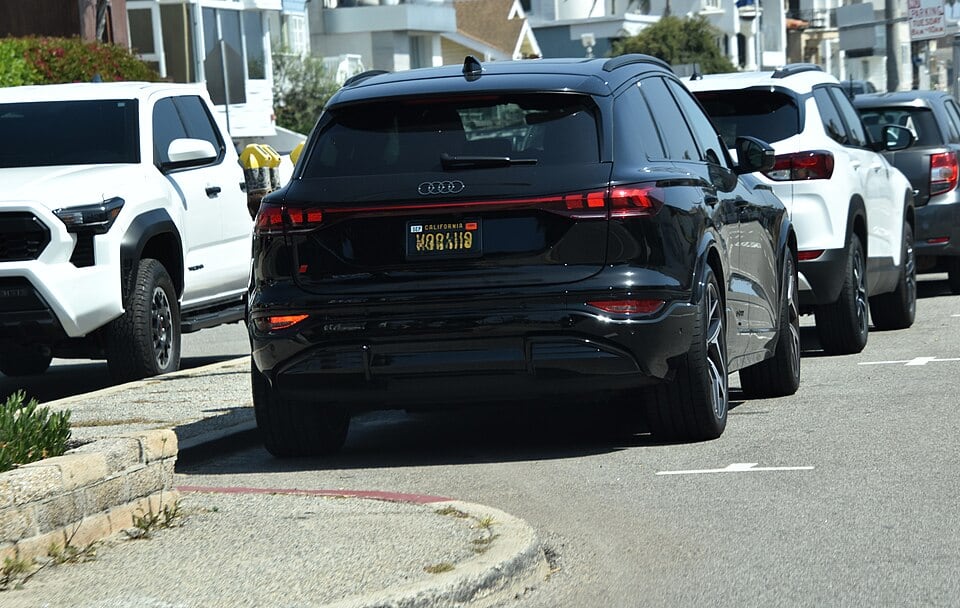 100 kWh