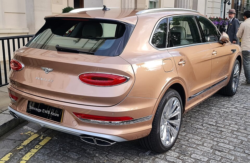 Bentley Bentayga EWB