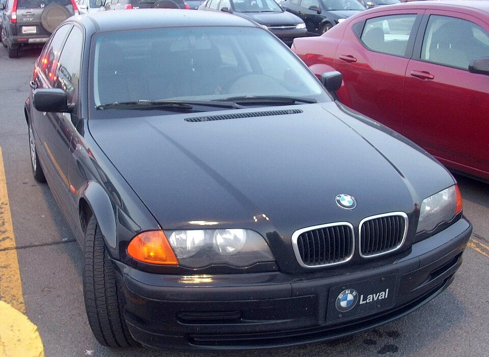 BMW 3 Series Sedan (E46)