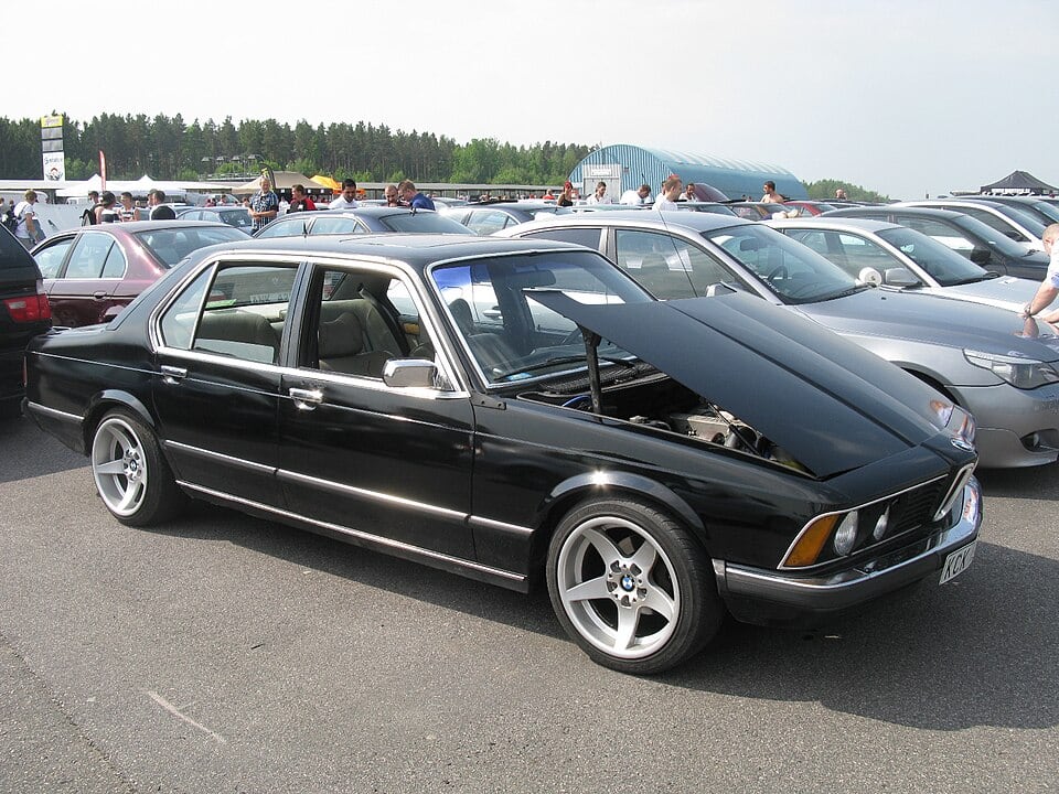 BMW 7 Series (E23)