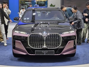 i7