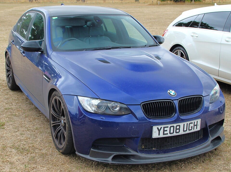 4.0 V8