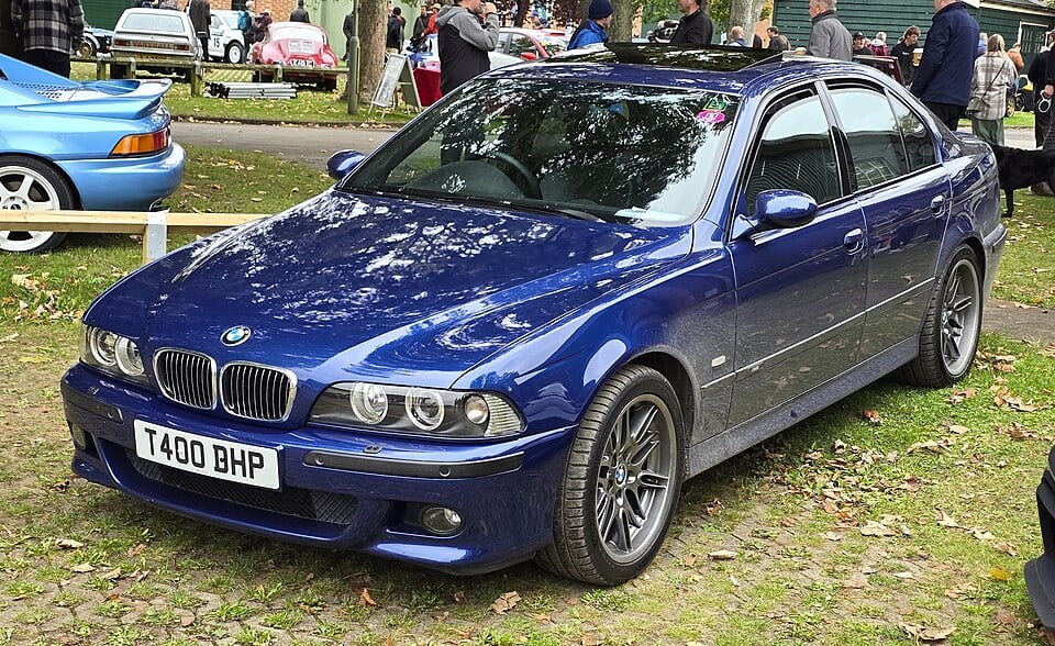 BMW M5 (E39)