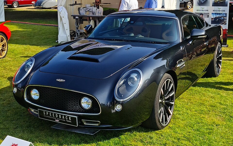 5.0 V8