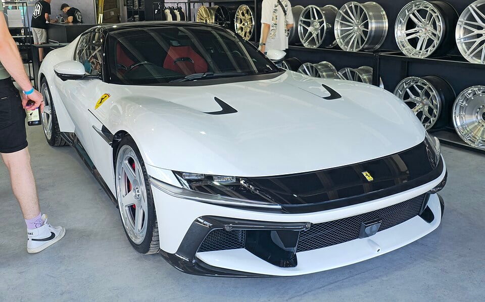 6.5 V12