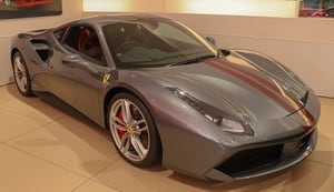 3.9 V8