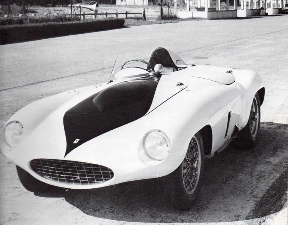 3.4 i V8 32V