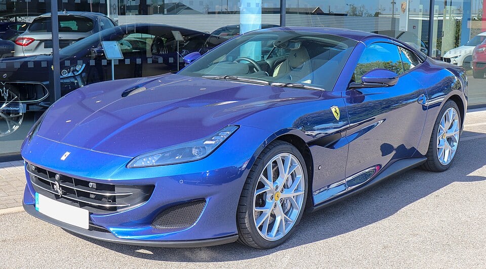 3.9 V8