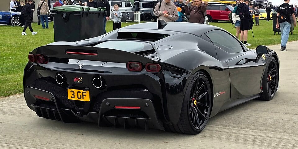4.0 V8