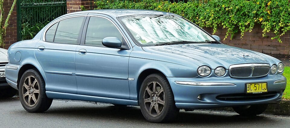 Jaguar X-type (X400)
