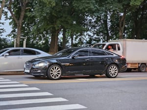 XJ