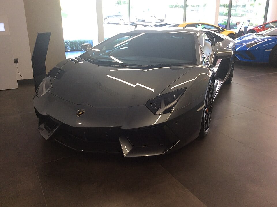 6.5 V12