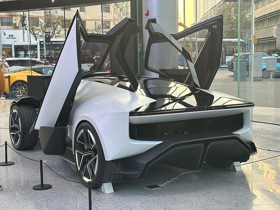 70 kWh