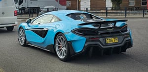 3.8 V8