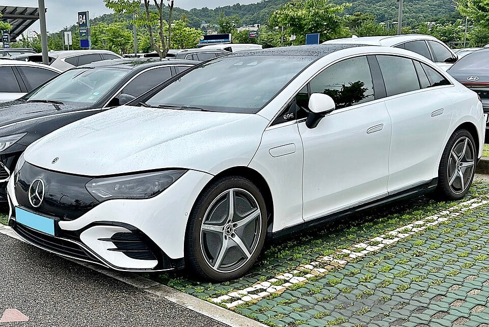 AMG EQE 53 100 kWh