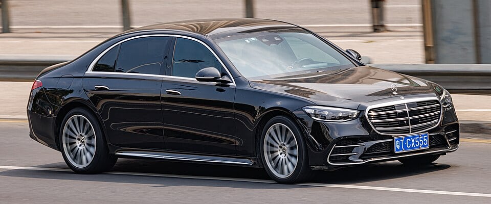 Mercedes-Benz S-class (W223) · Facelift 2026