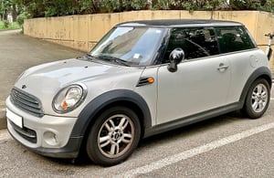 Hatch (R56)