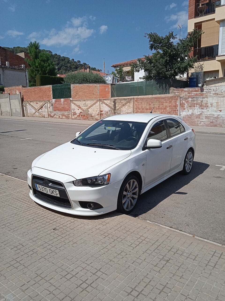 Mitsubishi Lancer IX