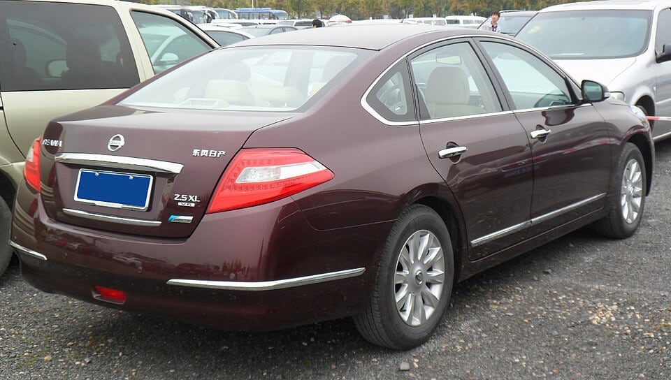 Nissan Teana II