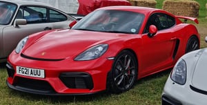 718 Cayman (982)