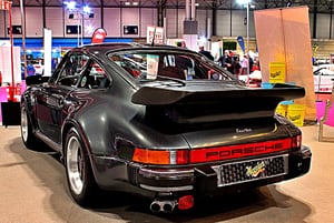 911 Coupe (TYPE 930)