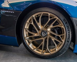 120 kWh