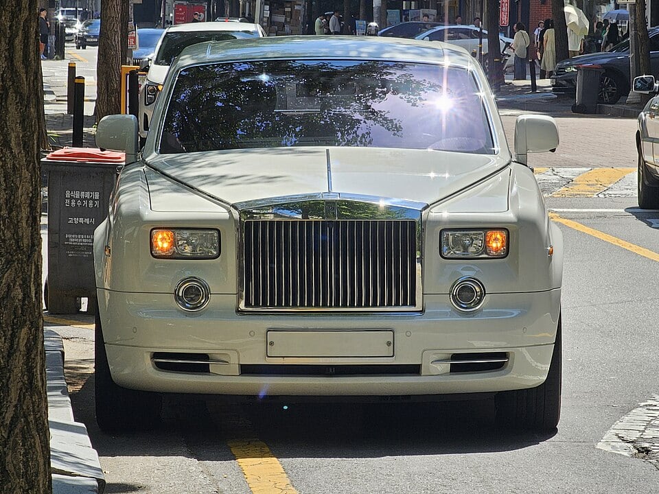 Rolls-Royce Phantom Extended Wheelbase VII · Modelluppdatering 2012