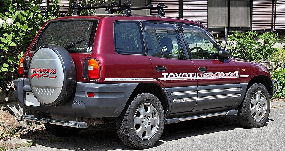 Toyota RAV4 V