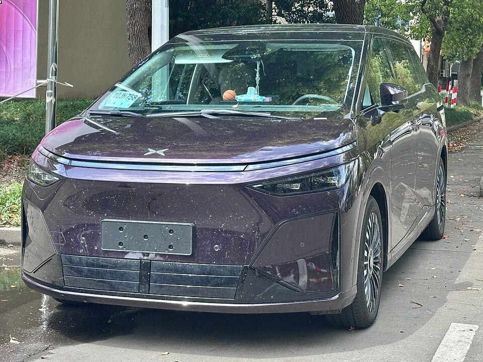 Xpeng X9 · 페이스리프트 2026