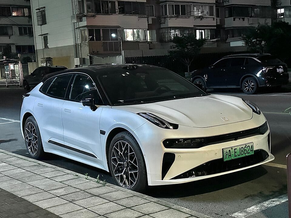 103 kWh