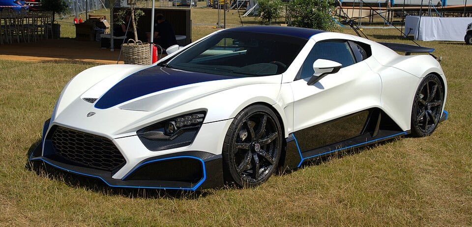 5.8 V8